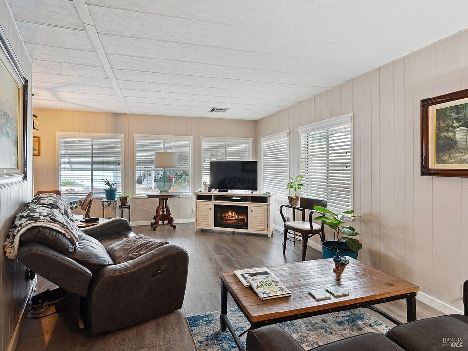 1st image of 460 E Gobbi Street #5