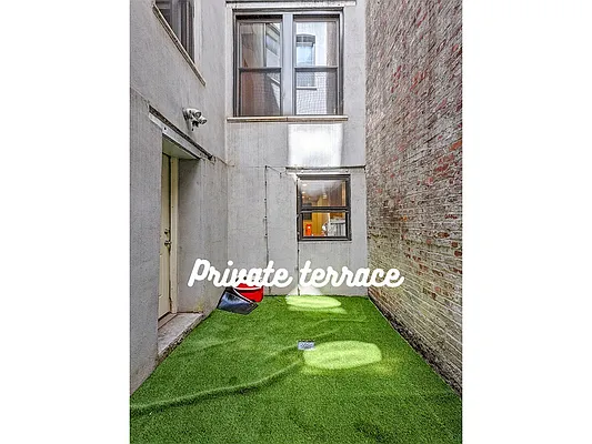 Rented by MySpaceNYC | media 30