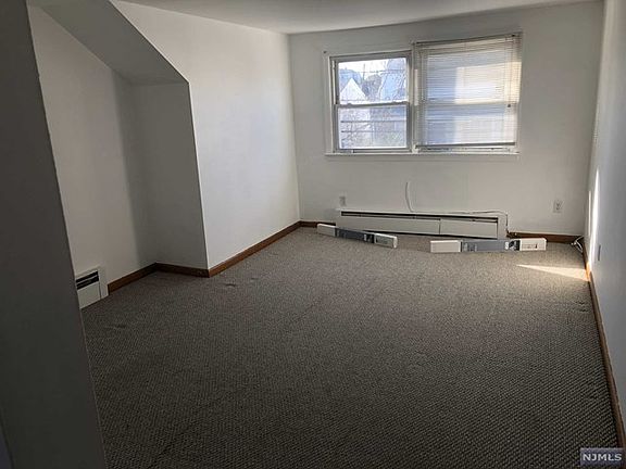 3rd image of 351 Sanford Ave Floor 2