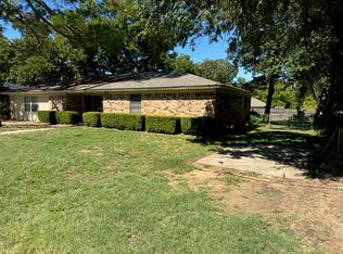 616 E Main St, Pilot Point, TX 76258