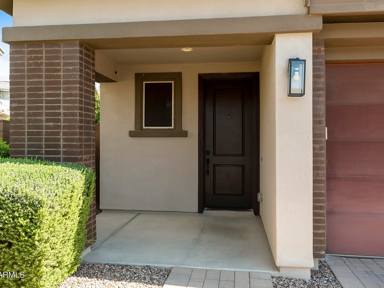 4 bed, 2.5 bath, 2371 sqft, $4,300 — Photo 3