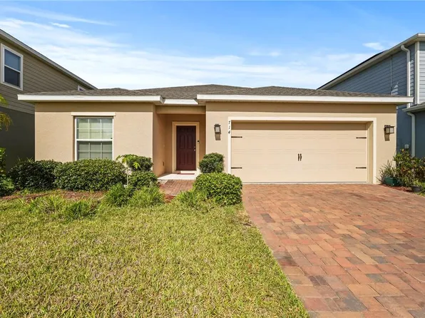 714 Golden Elm Dr, Apopka, FL 32703