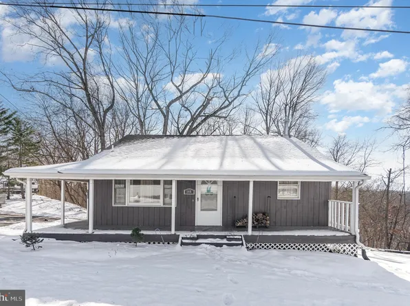 146 Main St, Seven Valleys, PA 17360