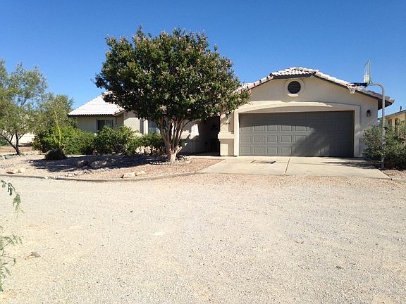 4th image of 3490 Airfield Ave