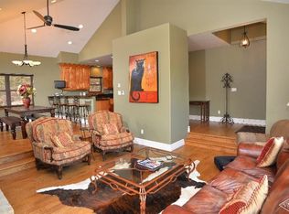 2440 Old Trail Rd APT A, Avon, CO 81620