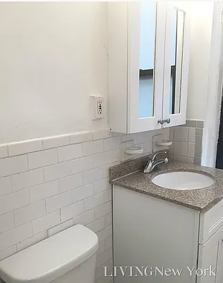 Rented by Living New York | media 16