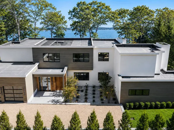 35 Springwood Way, East Hampton, NY 11937