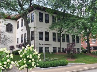 174 Union St #2G, Ridgewood, NJ 07450