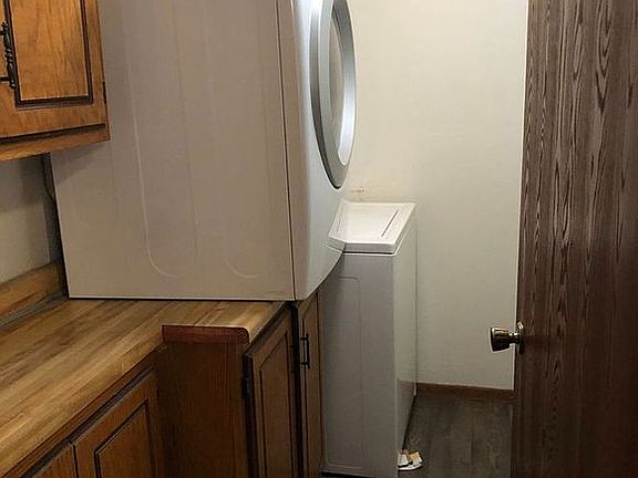 5th image of 161 Mindy Ln APT 16