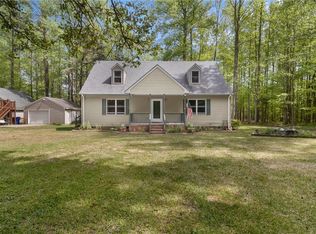 1609 Jackson Rd, Suffolk, VA 23434