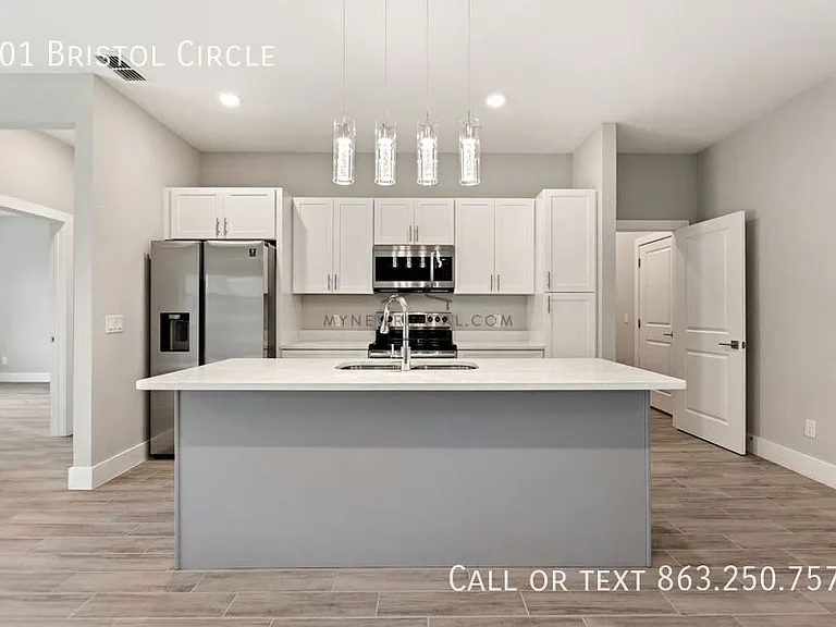 501 Bristol Cir — Photo 9