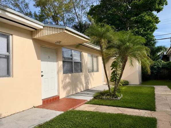1914 Marseille Dr #3, Miami Beach, FL 33141