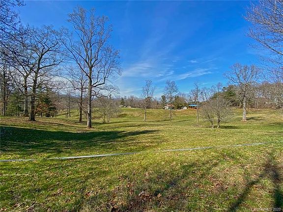4th image of 160 Dix Creek Chapel Rd