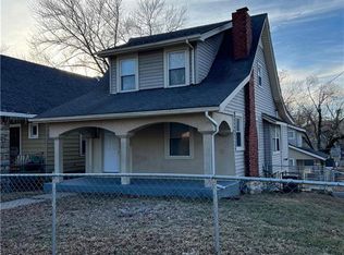 300 Mersington Ave, Kansas City, MO 64124