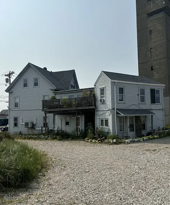 Building Photo - 232 Ocean St #1