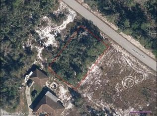 3052 Redwood Rd, Lake Placid, FL 33852
