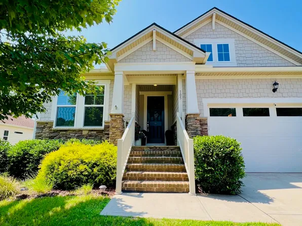 105 Olde Liberty Dr, Youngsville, NC 27596