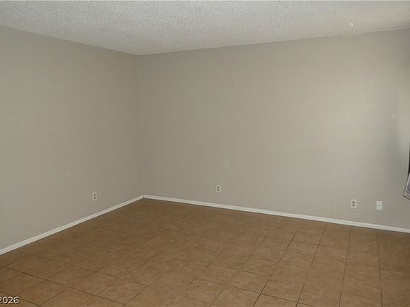 4th image of 212 Orland St APT 30