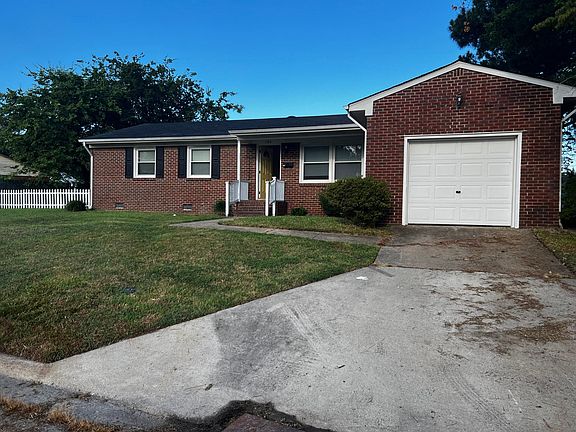 3rd image of 1100 Tatem Ave