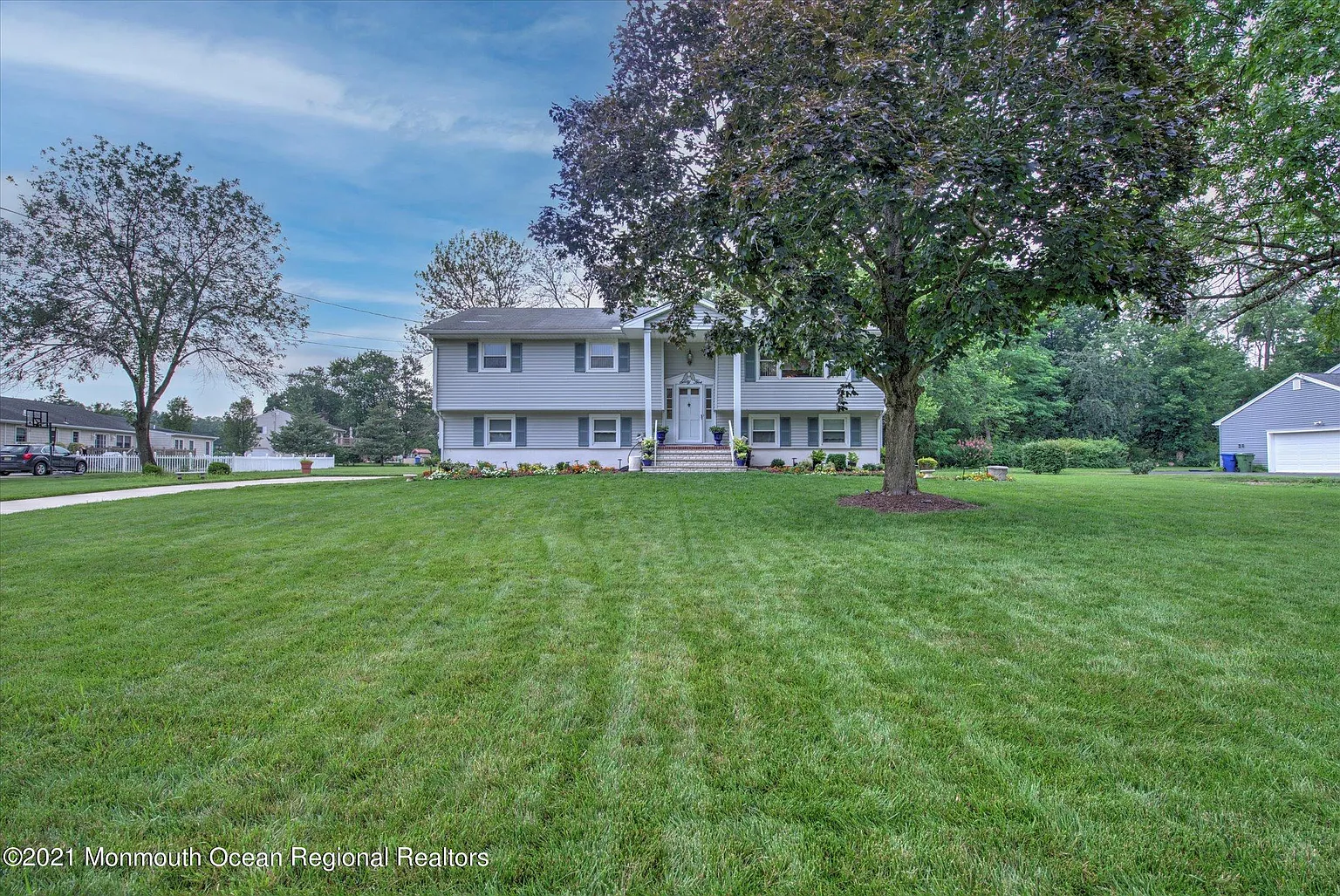 65 Old Mill Rd photo 1