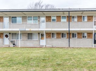 26945 Milford Rd #6, South Lyon, MI 48178