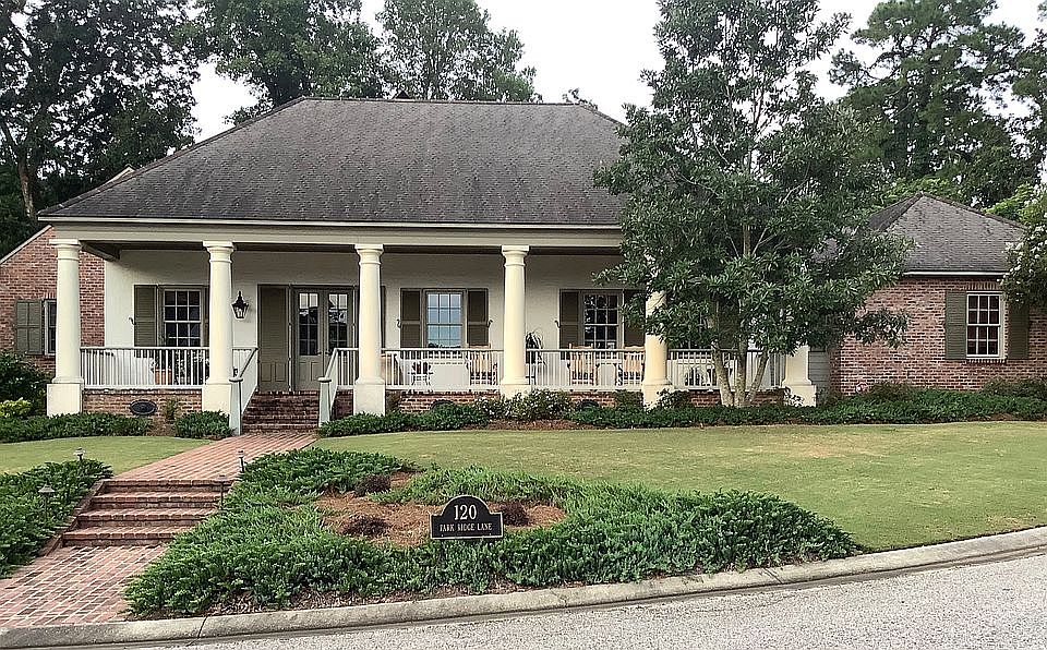 1st image of 120 Park Ridge Ln