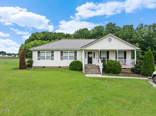 611 Stewart Farm Rd, Henderson, NC 27537