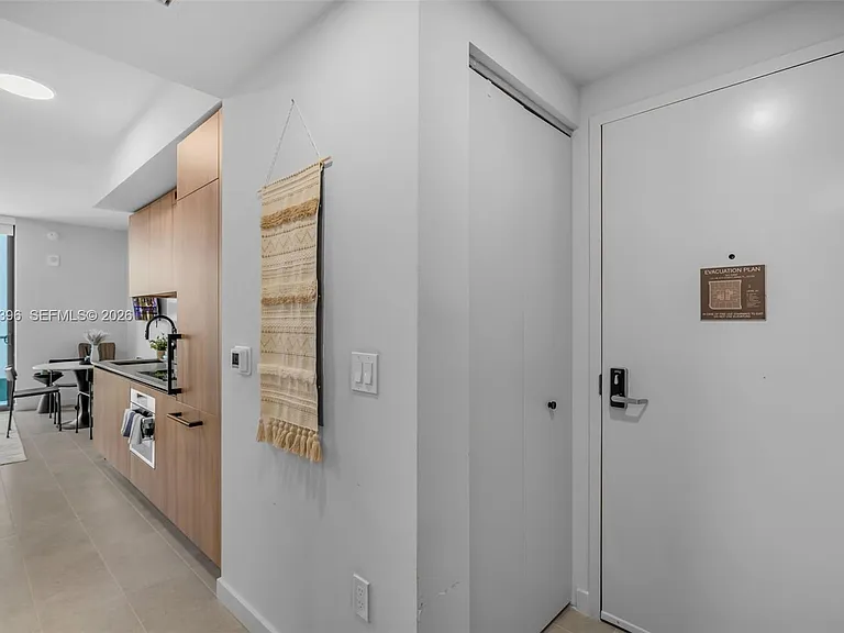 121 NE 5th St #2107 — Photo 7