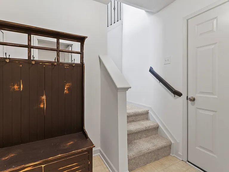 12683 White Chapel Cir — Photo 5