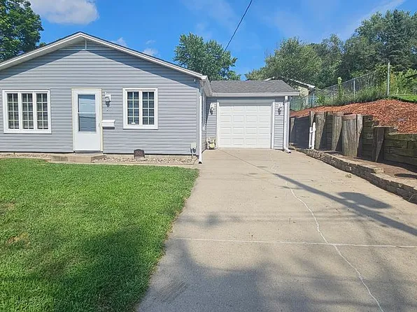 3503 SW 2nd St, Des Moines, IA 50315
