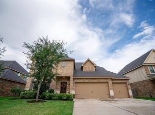 9207 Wheatfield Ln, Rosenberg, TX 77469