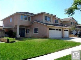3125 Coral Cir, Corona, CA 92882