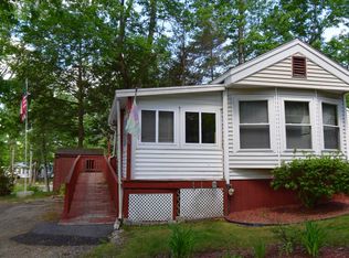 24 Grandmas Ln, Danville, NH 03819