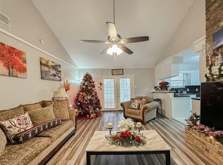 22319 Meadowgate Dr, Spring, TX 77373