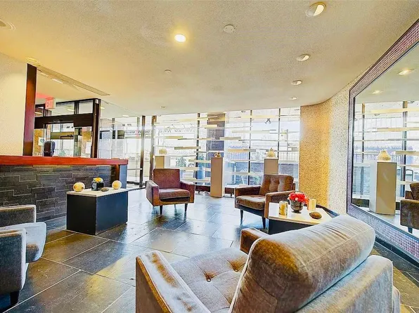 119-49 Union Tnpk image 11 of 14