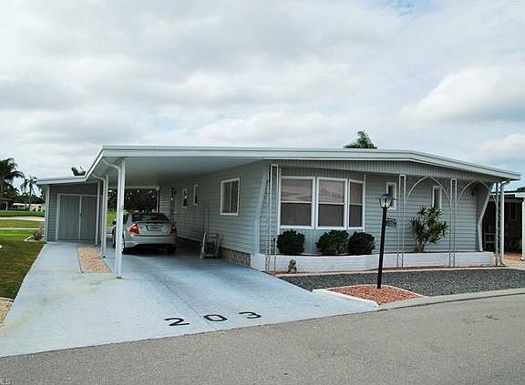 2nd image of 203 Nicklaus Blvd