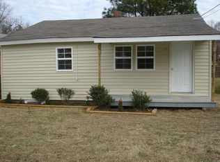 422 Briggs St, Suffolk, VA 23434
