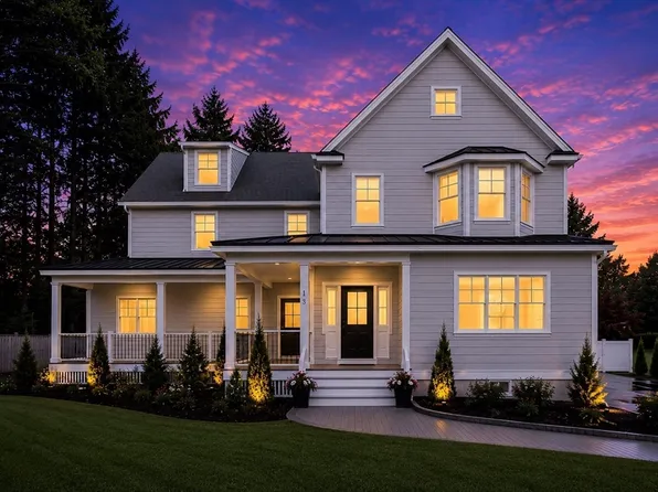 13 Parker Rd, Wakefield, MA 01880