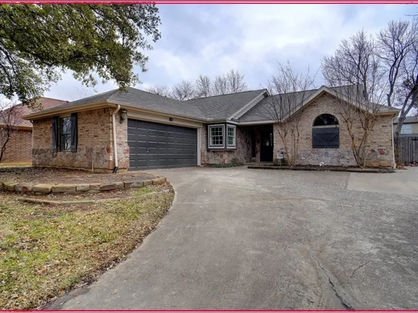 609 Ellington Dr, Grapevine, TX 76051