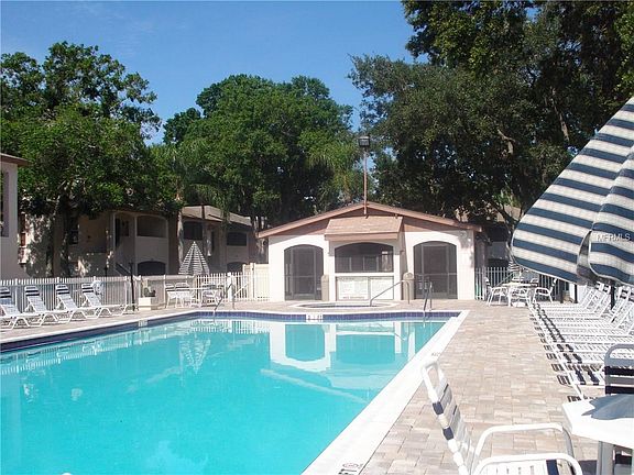 5th image of 3002 Bonaventure Cir APT 101