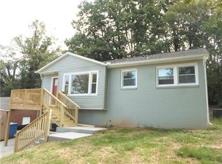 19 Erskine Ave, Asheville, NC 28801