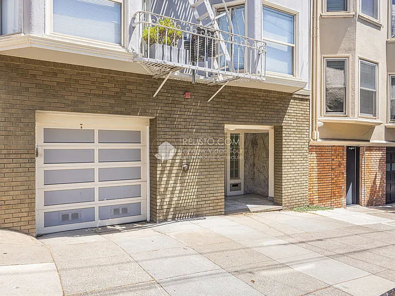 2360 Union St #4 — Photo 18