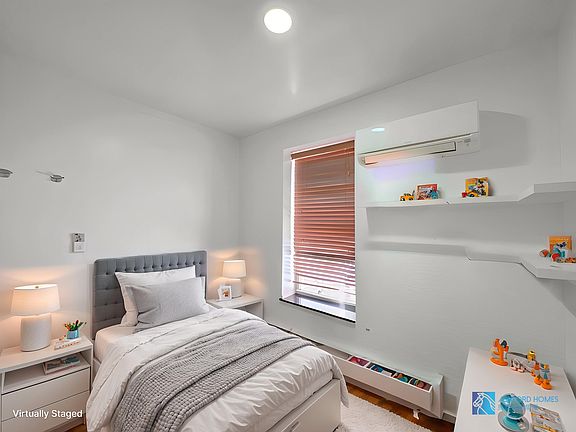 3rd image of 160 28th Ave #2