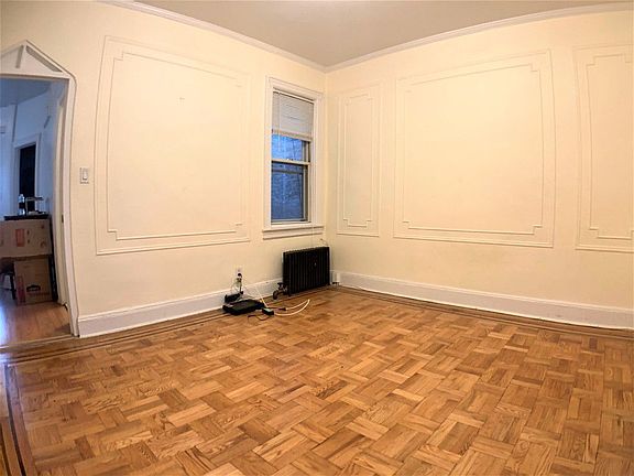 2nd image of 4833 40th St