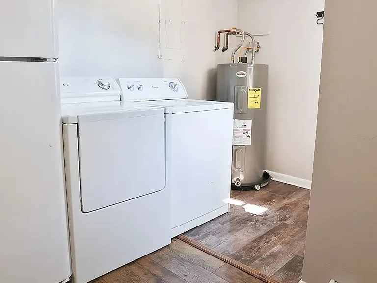 3943 Shawnee Rd — Photo 8