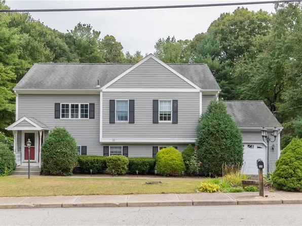 30 Whitney Ln, Burrillville, RI 02830