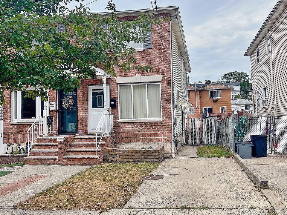 1st image of 322 Virginia Ave