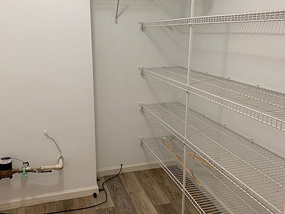 3rd image of 2604 Beacon Hill Dr
