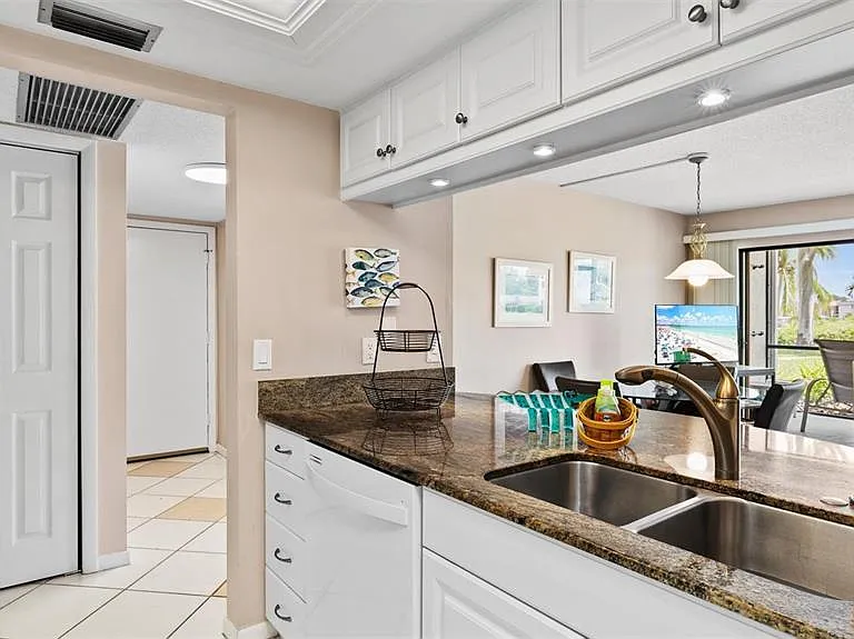 1700 Cove II Pl #310 — Photo 24