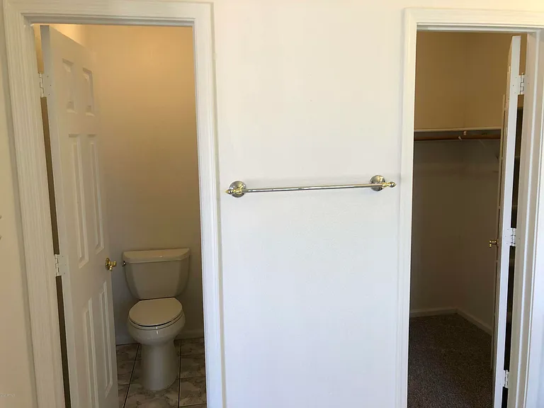 16226 S 37th Way — Photo 30